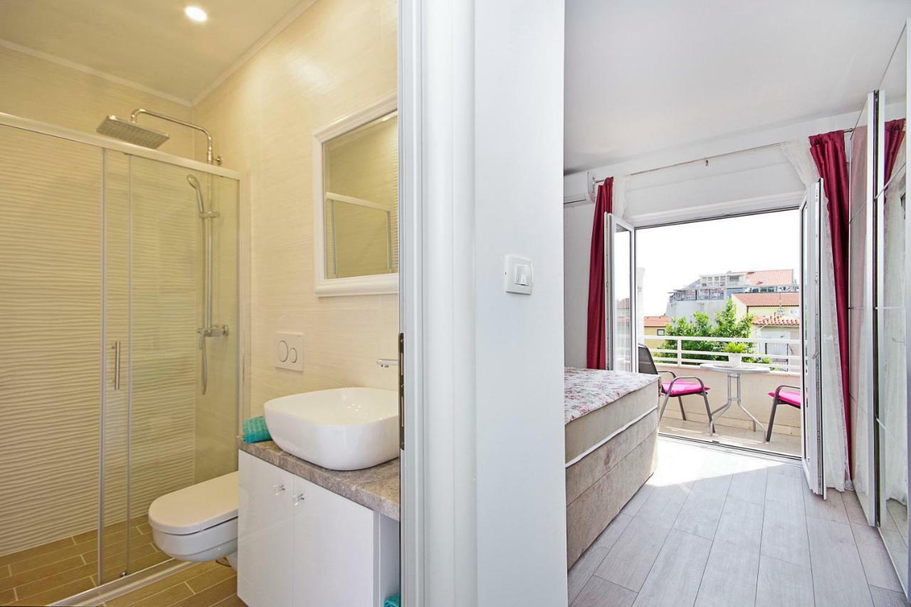 Apartment Mira Макарска Екстериор снимка